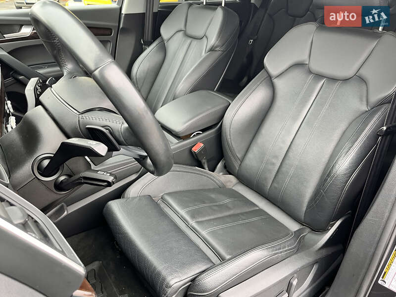 Внедорожник / Кроссовер Audi Q5 2019 в Василькове