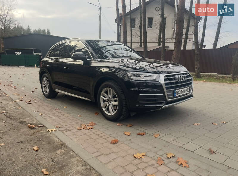 Позашляховик / Кросовер Audi Q5 2020 в Львові фото 4 Позашляховик / Кросовер Audi Q5 2020 в Львові