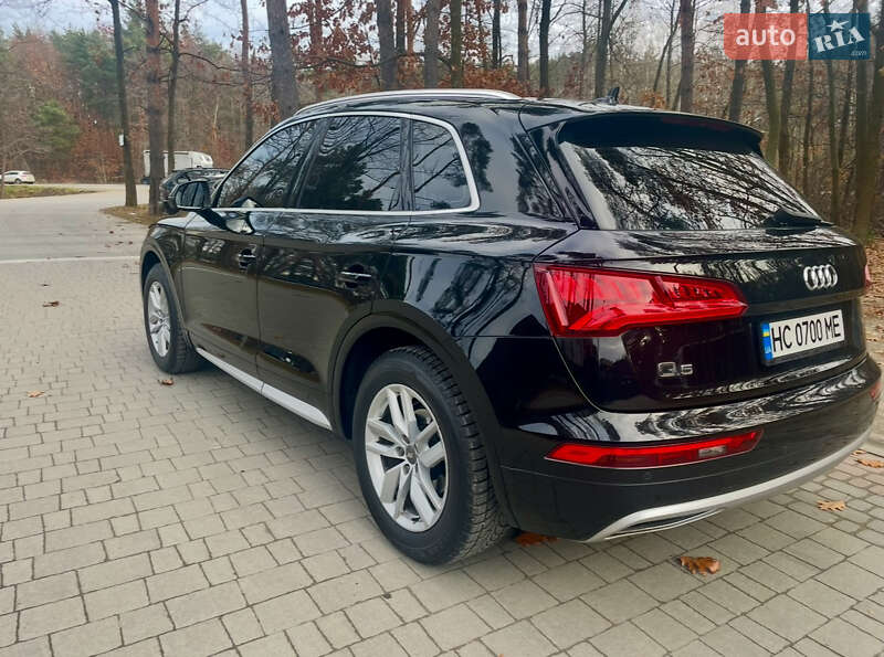 Позашляховик / Кросовер Audi Q5 2020 в Львові фото 15 Позашляховик / Кросовер Audi Q5 2020 в Львові