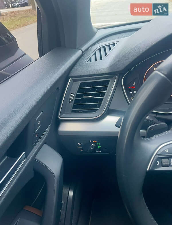 Позашляховик / Кросовер Audi Q5 2020 в Львові фото 37 Позашляховик / Кросовер Audi Q5 2020 в Львові