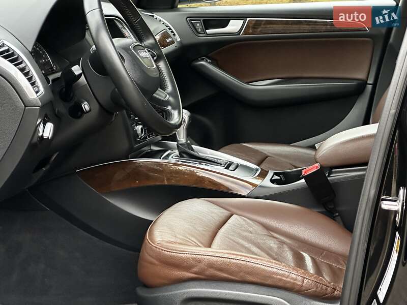 Позашляховик / Кросовер Audi Q5 2015 в Дрогобичі