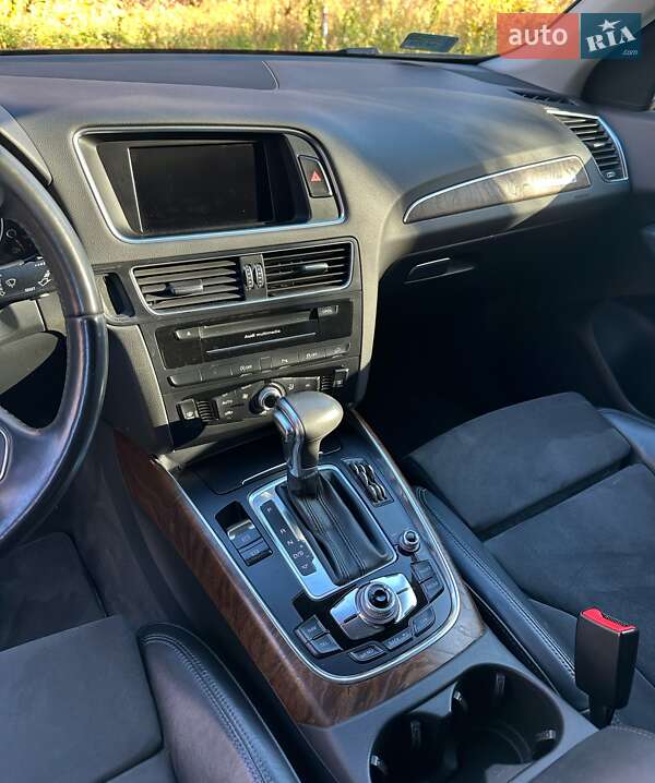 Внедорожник / Кроссовер Audi Q5 2012 в Львове