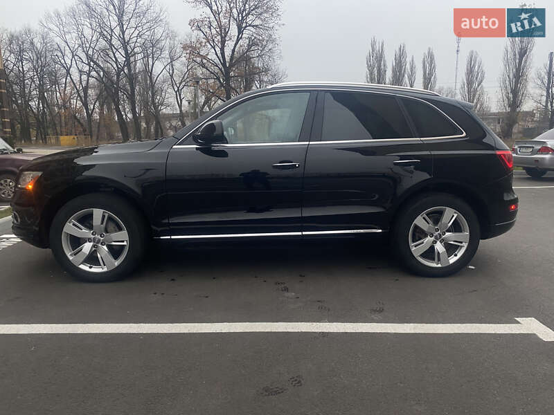 Внедорожник / Кроссовер Audi Q5 2017 в Чернигове