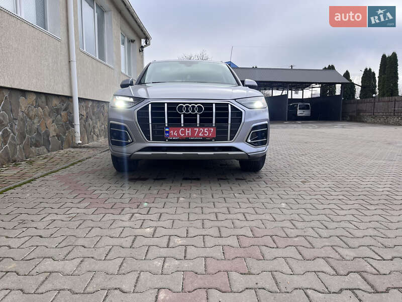 Позашляховик / Кросовер Audi Q5 2021 в Дунаївцях