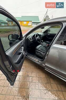 Позашляховик / Кросовер Audi Q5 2012 в Львові