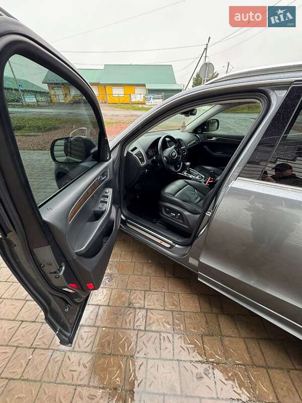 Позашляховик / Кросовер Audi Q5 2012 в Львові фото 15 Позашляховик / Кросовер Audi Q5 2012 в Львові