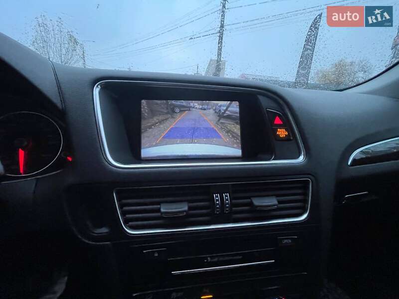 Позашляховик / Кросовер Audi Q5 2013 в Чернівцях
