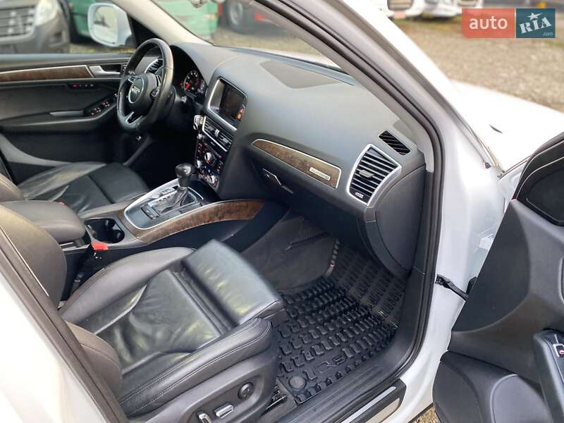 Внедорожник / Кроссовер Audi Q5 2014 в Мукачево