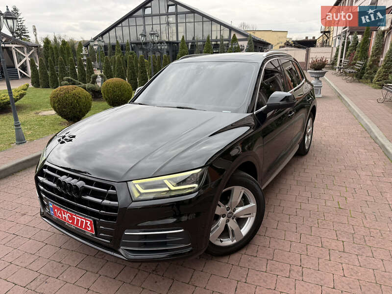 Внедорожник / Кроссовер Audi Q5 2019 в Стрые