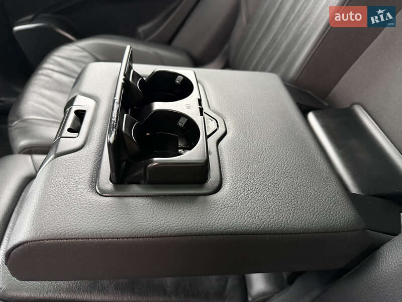 Внедорожник / Кроссовер Audi Q5 2019 в Стрые