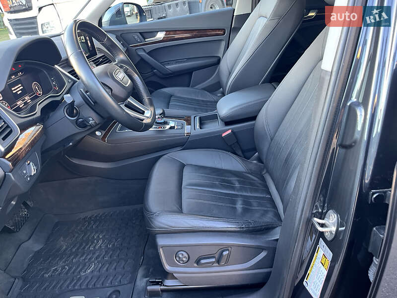 Позашляховик / Кросовер Audi Q5 2017 в Василькові