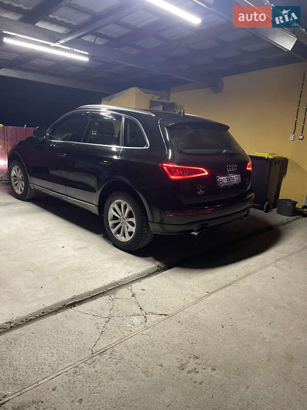 Внедорожник / Кроссовер Audi Q5 2012 в Золочеве