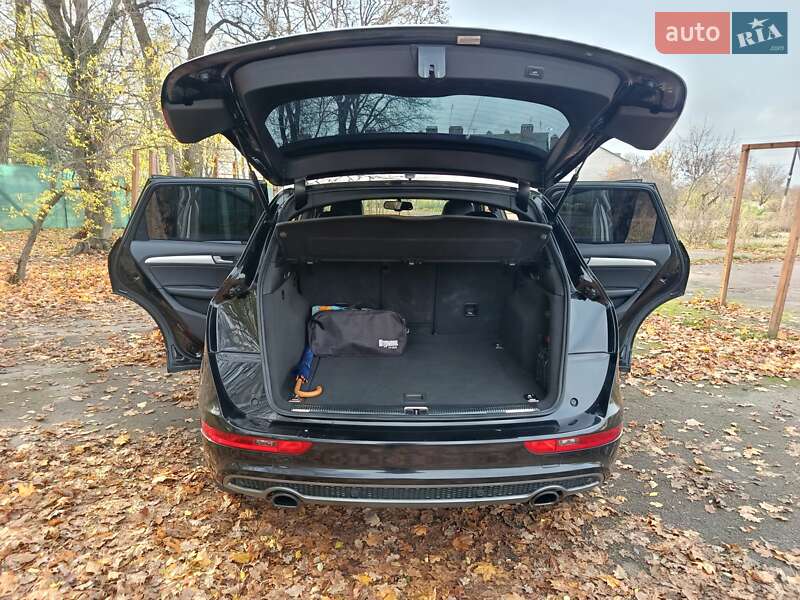 Внедорожник / Кроссовер Audi Q5 2013 в Нежине