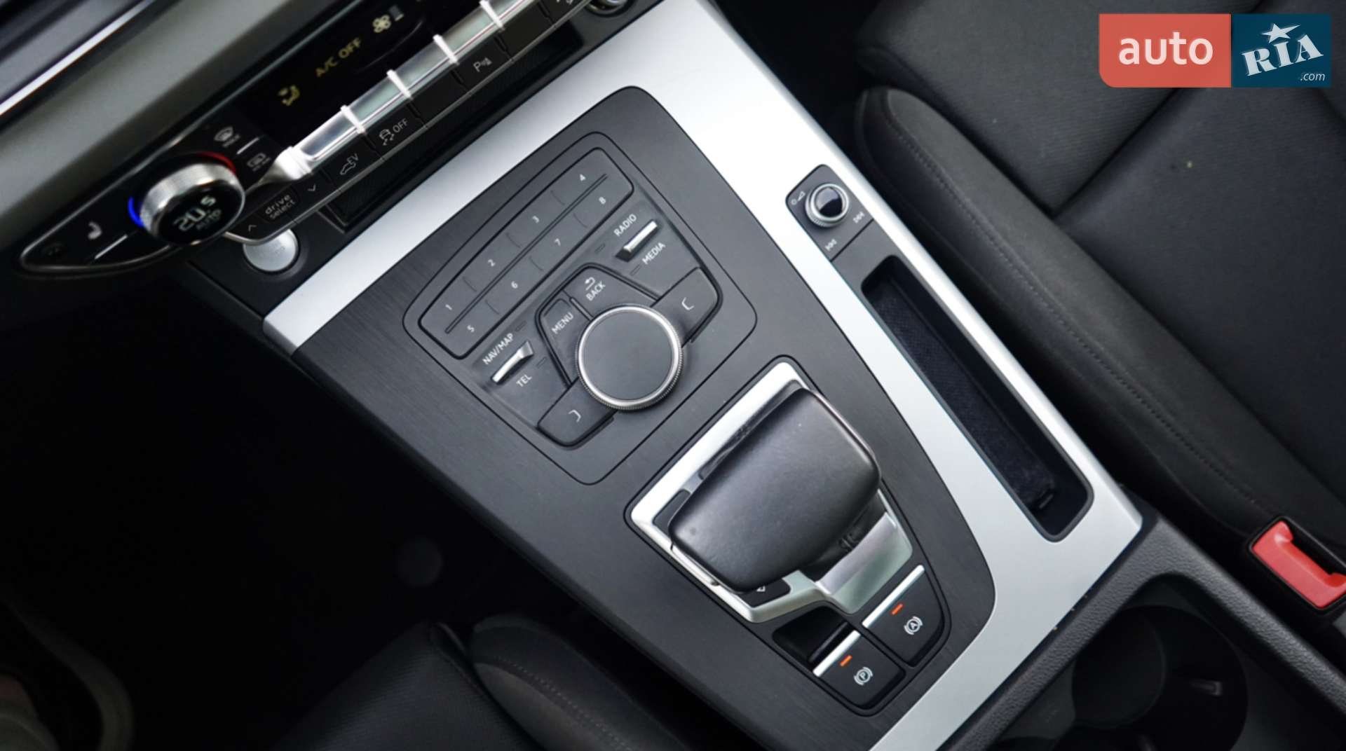 2020 Audi Q5 - мініатюра 19