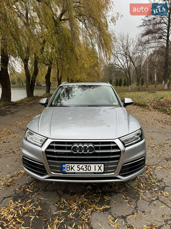 Позашляховик / Кросовер Audi Q5 2019 в Рівному фото 6 Позашляховик / Кросовер Audi Q5 2019 в Рівному