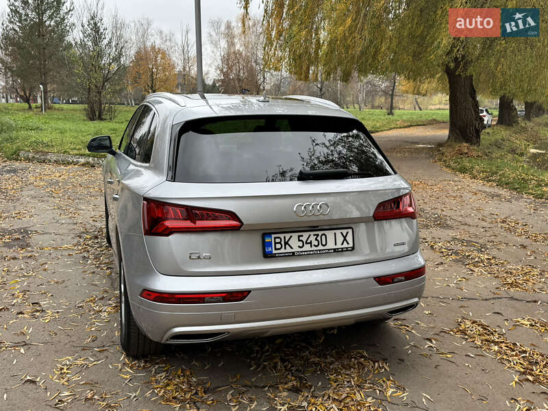 Позашляховик / Кросовер Audi Q5 2019 в Рівному фото 15 Позашляховик / Кросовер Audi Q5 2019 в Рівному