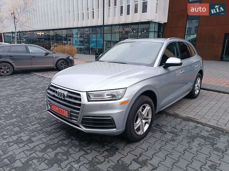 Позашляховик / Кросовер Audi Q5 2019 в Хмельницькому фото 5 Позашляховик / Кросовер Audi Q5 2019 в Хмельницькому