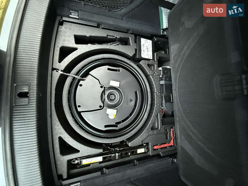 Позашляховик / Кросовер Audi Q5 2019 в Вараші фото 14 Позашляховик / Кросовер Audi Q5 2019 в Вараші