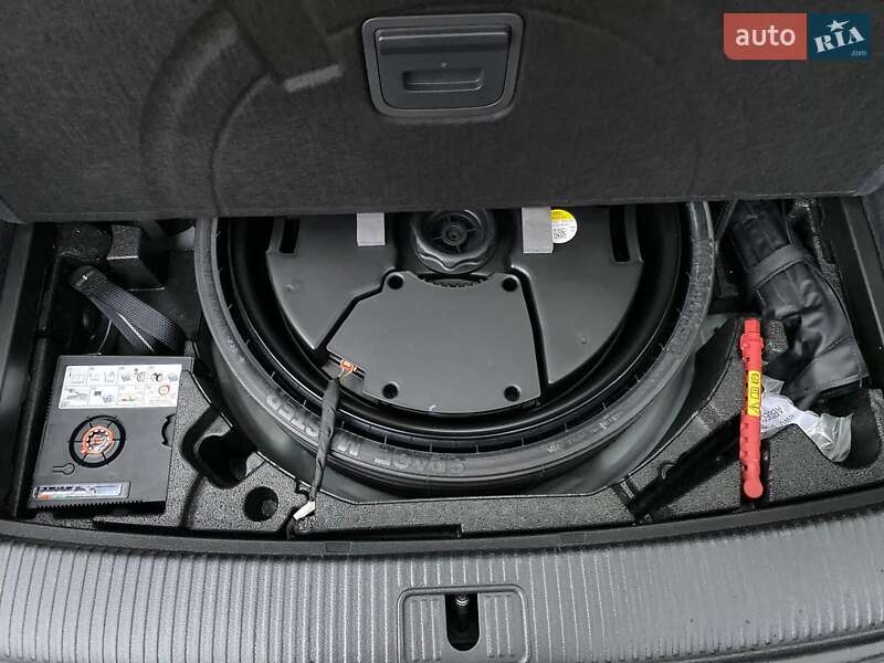 Внедорожник / Кроссовер Audi Q5 2022 в Киеве