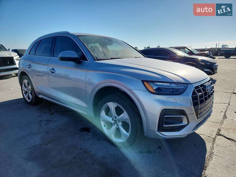 Позашляховик / Кросовер Audi Q5 2021 в Вінниці