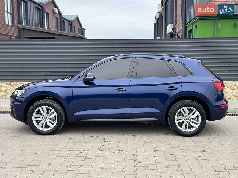 Внедорожник / Кроссовер Audi Q5 2020 в Тернополе