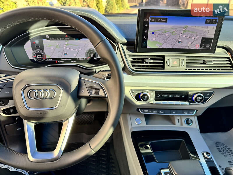 Внедорожник / Кроссовер Audi Q5 2024 в Стрые