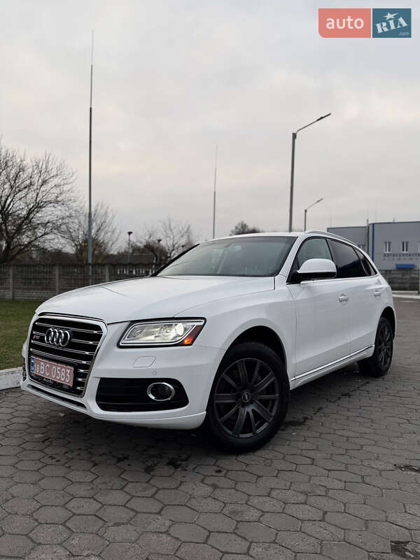 Внедорожник / Кроссовер Audi Q5 2015 в Костополе