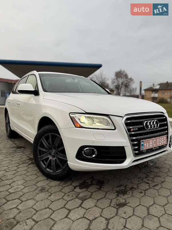 Внедорожник / Кроссовер Audi Q5 2015 в Костополе