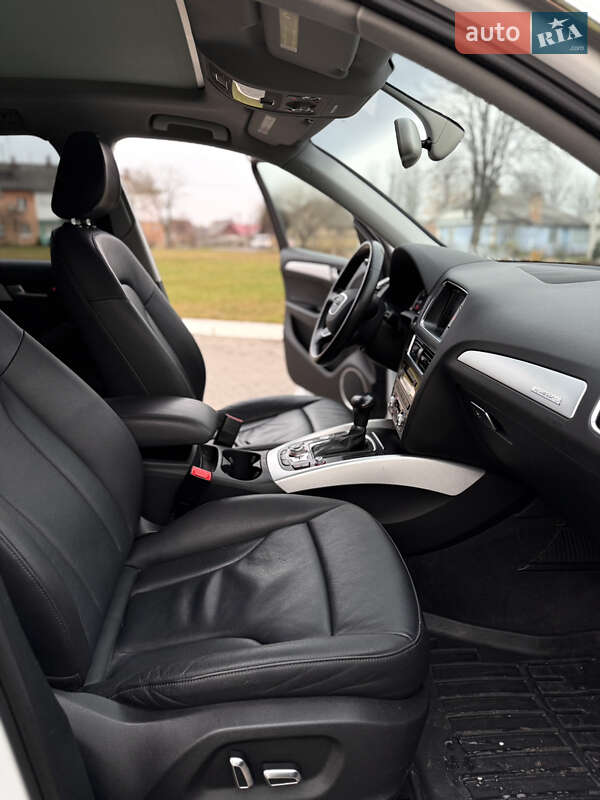 Внедорожник / Кроссовер Audi Q5 2015 в Костополе