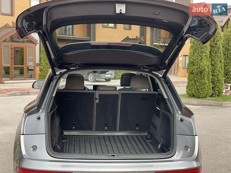 Внедорожник / Кроссовер Audi Q5 2018 в Виннице фото 14 Внедорожник / Кроссовер Audi Q5 2018 в Виннице