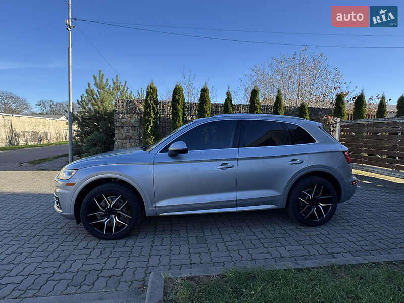 Позашляховик / Кросовер Audi Q5 2018 в Стрию