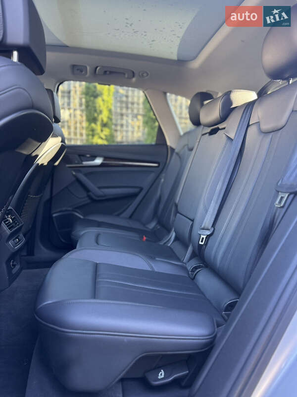 Позашляховик / Кросовер Audi Q5 2018 в Стрию