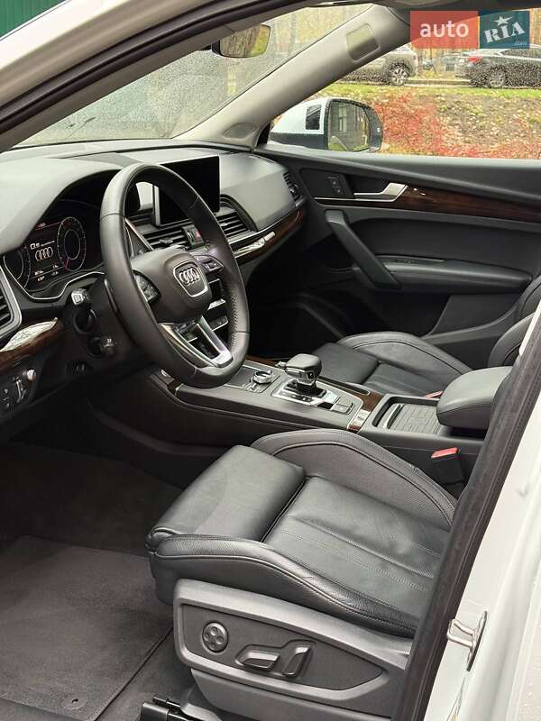 Позашляховик / Кросовер Audi Q5 2019 в Броварах фото 18 Позашляховик / Кросовер Audi Q5 2019 в Броварах