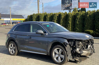 Позашляховик / Кросовер Audi Q5 2018 в Луцьку