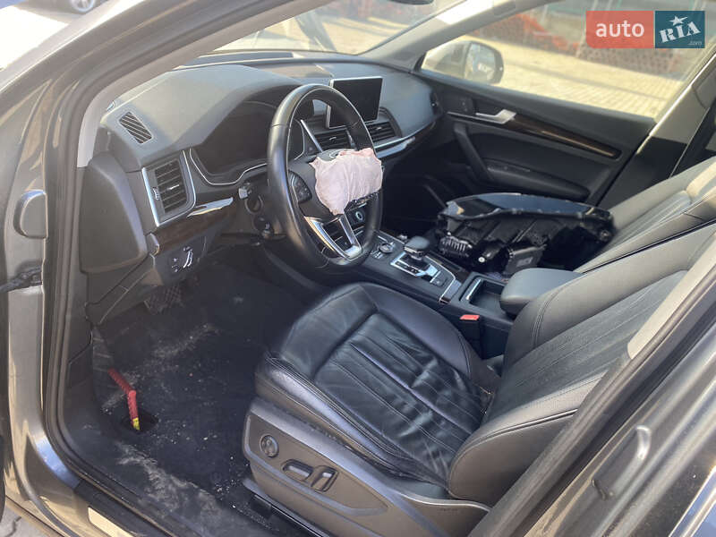 Позашляховик / Кросовер Audi Q5 2018 в Луцьку фото 22 Позашляховик / Кросовер Audi Q5 2018 в Луцьку