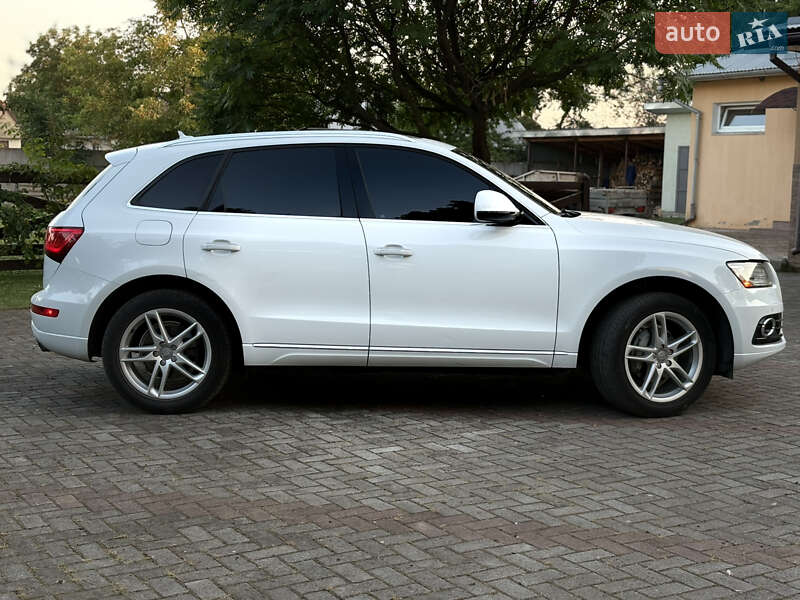 Внедорожник / Кроссовер Audi Q5 2016 в Львове