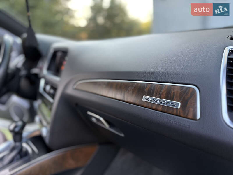 Внедорожник / Кроссовер Audi Q5 2016 в Львове