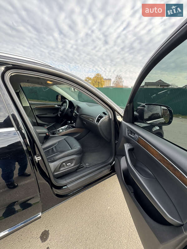 Позашляховик / Кросовер Audi Q5 2016 в Івано-Франківську