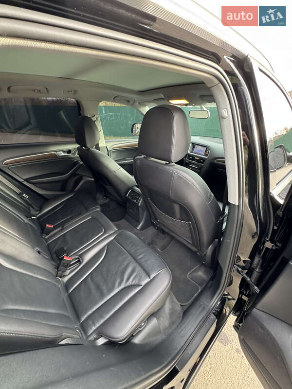 Позашляховик / Кросовер Audi Q5 2016 в Івано-Франківську