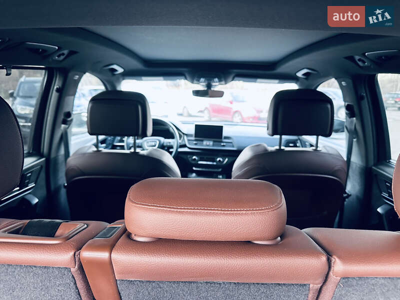 Внедорожник / Кроссовер Audi Q5 2018 в Киеве