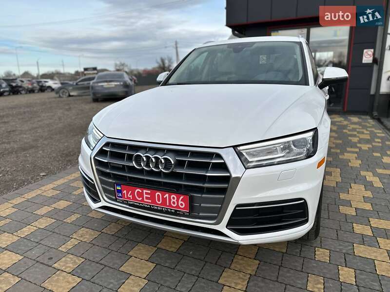 Позашляховик / Кросовер Audi Q5 2020 в Львові фото 11 Позашляховик / Кросовер Audi Q5 2020 в Львові