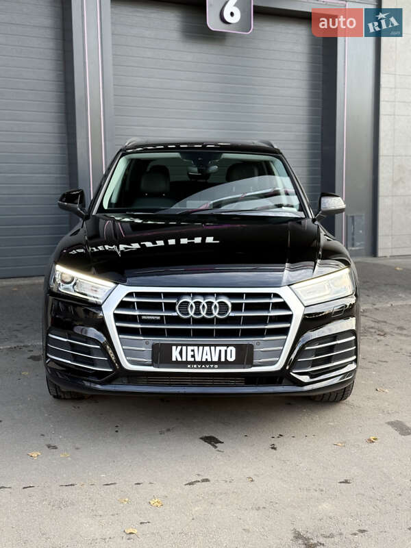 Позашляховик / Кросовер Audi Q5 2017 в Києві