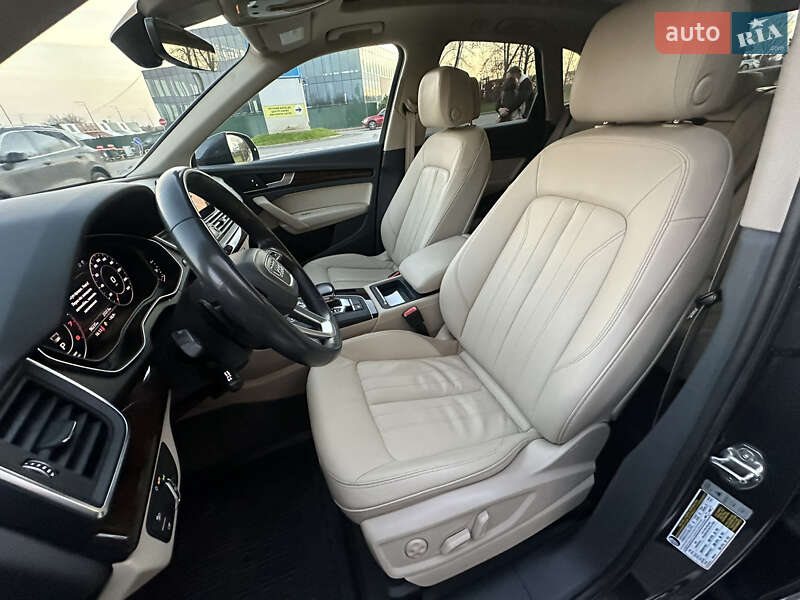 Позашляховик / Кросовер Audi Q5 2018 в Києві