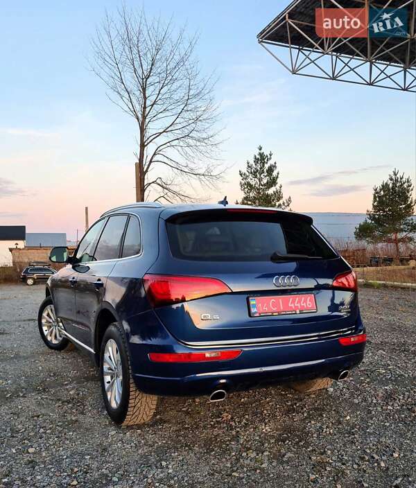 Внедорожник / Кроссовер Audi Q5 2015 в Самборе