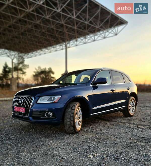 Внедорожник / Кроссовер Audi Q5 2015 в Самборе
