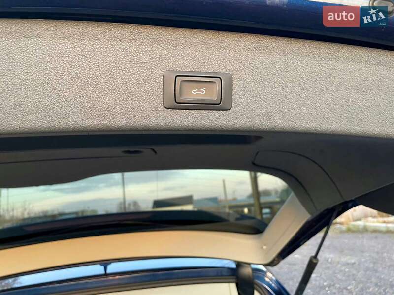 Внедорожник / Кроссовер Audi Q5 2015 в Самборе