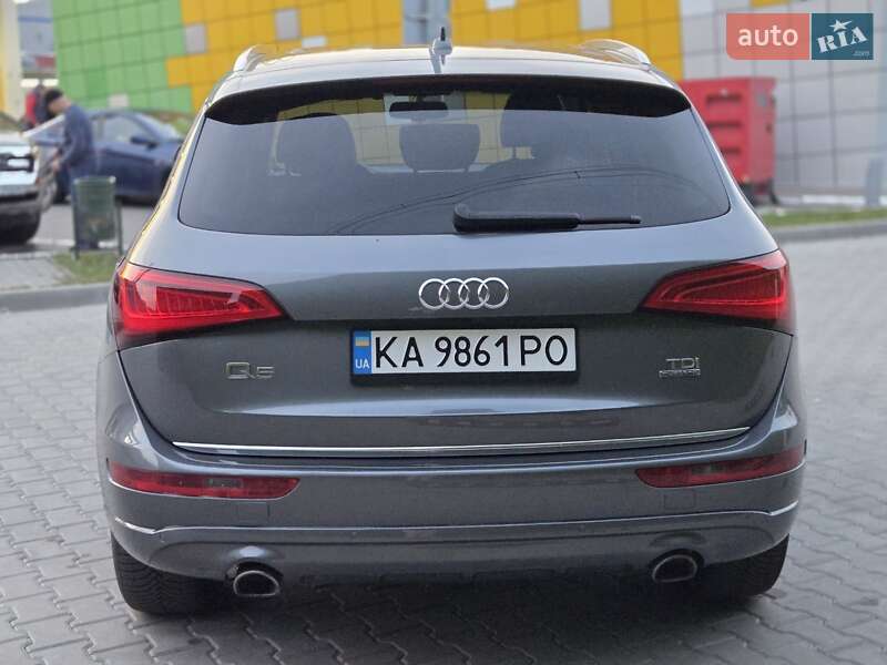 Позашляховик / Кросовер Audi Q5 2015 в Вишневому фото 4 Позашляховик / Кросовер Audi Q5 2015 в Вишневому