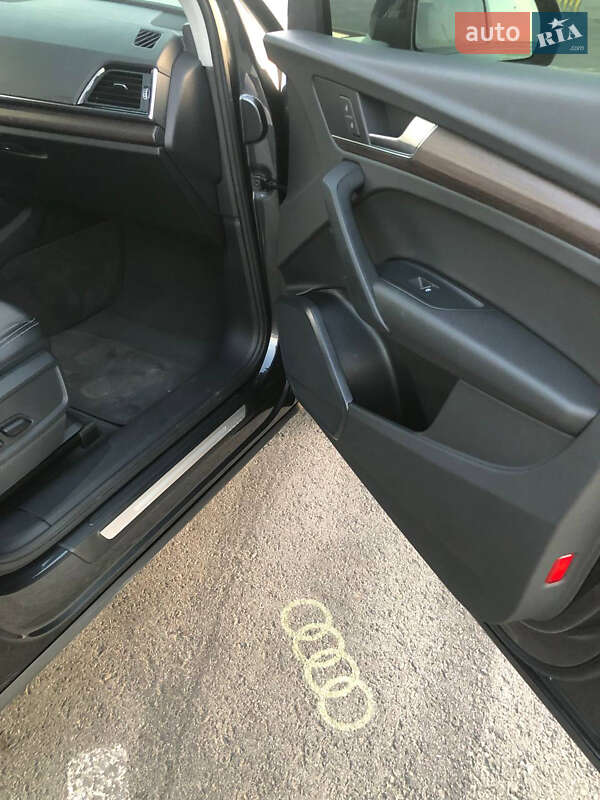 Внедорожник / Кроссовер Audi Q5 2021 в Львове фото 33 Внедорожник / Кроссовер Audi Q5 2021 в Львове