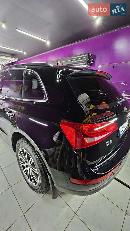 Внедорожник / Кроссовер Audi Q5 2014 в Черновцах