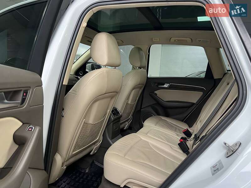 Позашляховик / Кросовер Audi Q5 2012 в Полтаві